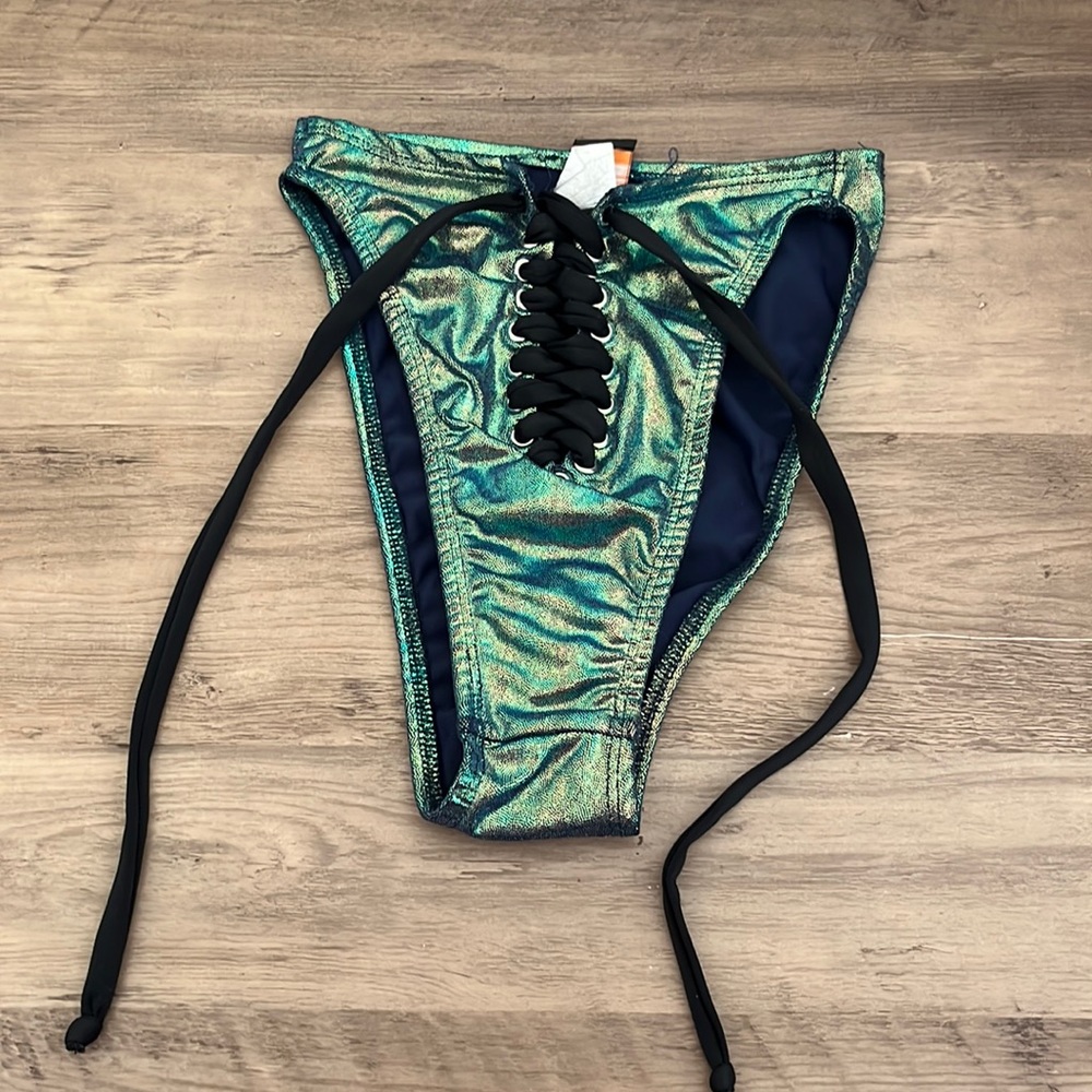 Rave bottoms